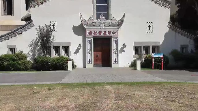 Beautiful Christian church in Honolulu Hawaii representing the welcoming and warm spirit of In His House Hawaii where every person finds a home in God's presence